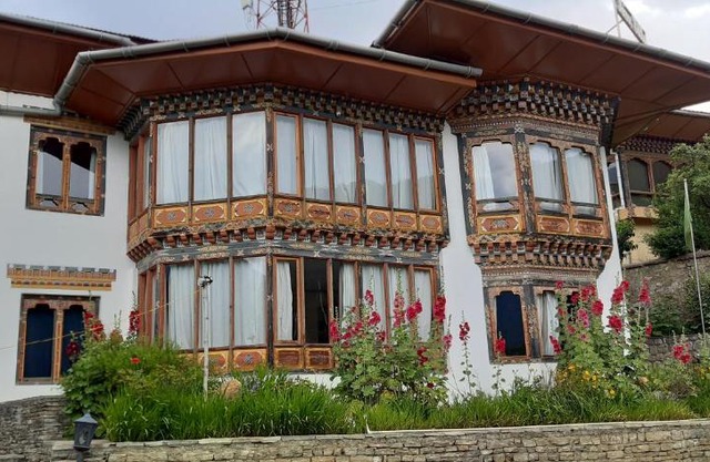 Kisa Villa