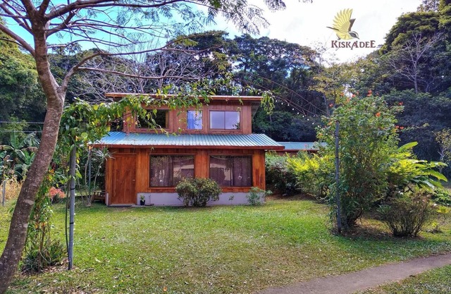 Kiskadee Cabin, suitable for families