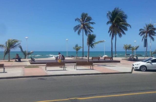 KITNET ON ITAPUA BEACH SALVADOR AIR CONDITIONING