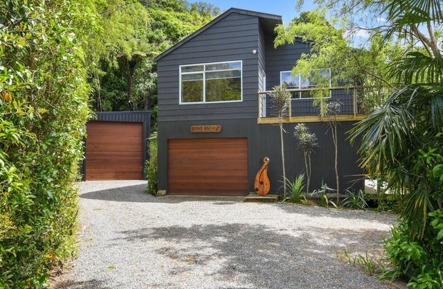 Kiwibach - Havelock Holiday Home