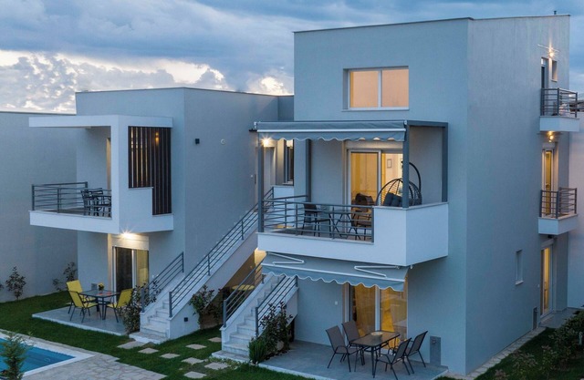 Kleoniki & Irida Residential Complexes-Two Bedroom Loft with Pool Access