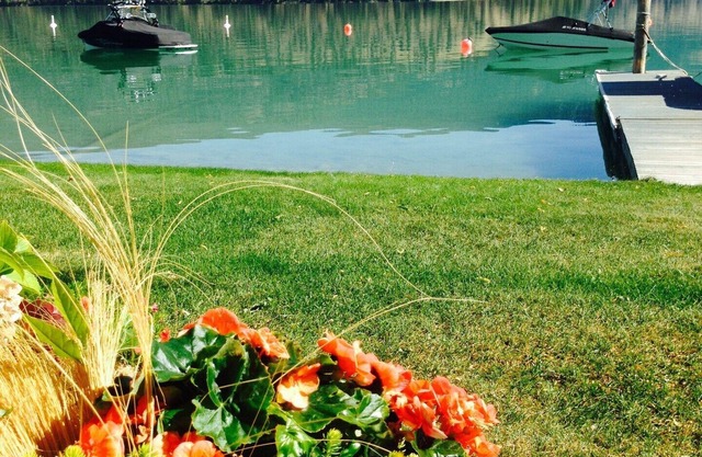 Klub Kalamalka Resort, Come Book Today