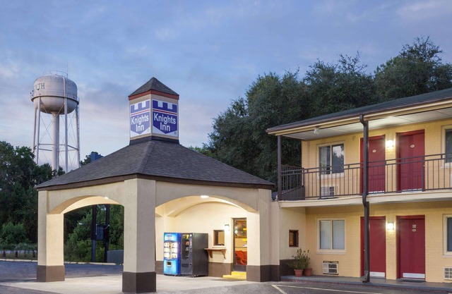 Knights Inn Yemassee