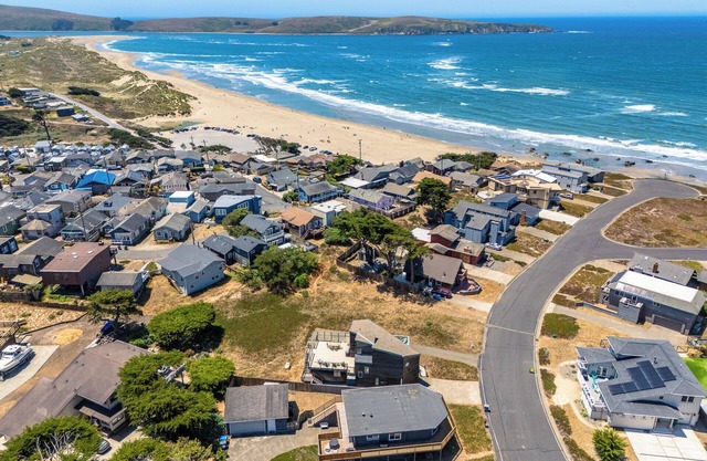 KnotACare~Ultimate Beach Getaway for Family Fun! Views! GameRm/Hot Tub/WiFi