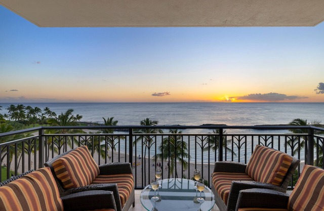 Ko Olina Beach Villas 610: Luxury 2BD w/Captivating Views of Ko Olina's Lagoon