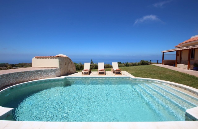 Komfortable Ferienwohnung in Einem Tropischen Garten