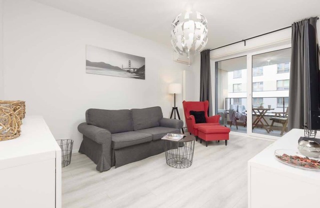 Komputerowa 9 | Comfortable Apartment | Parking