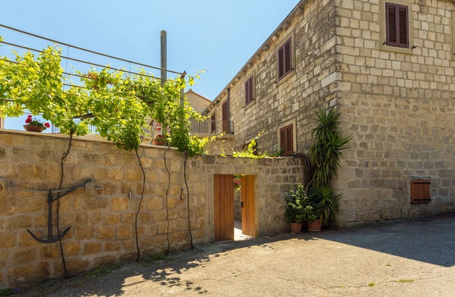 Konavle Apartments - Zlatovisce