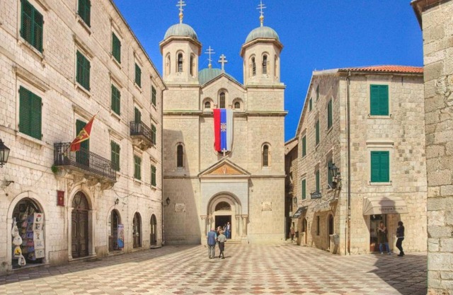 Kotor Old Town Charm Apartment - Two Bedroom Apt