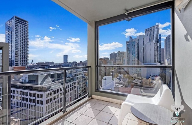 KozyGuru | Haymarket | 2Bed 2Bath Apt