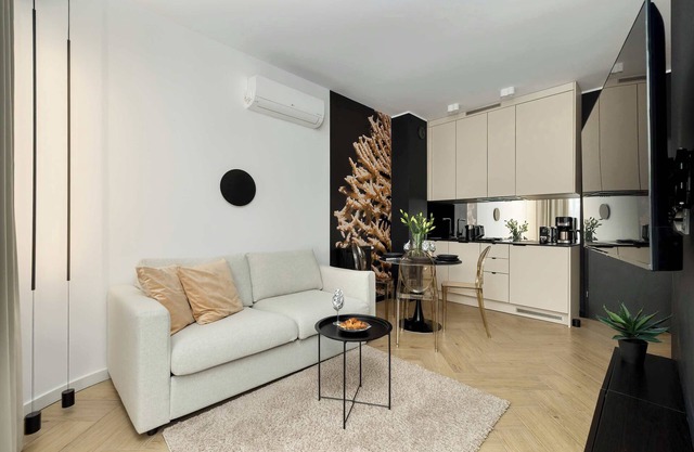 Ku Morzu 1C Sianożęty | Air Conditioned Studio with Outdoor Pool