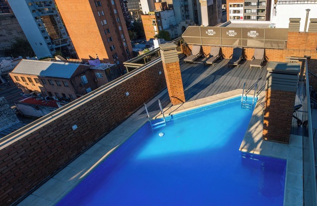 Kube Apartments Express