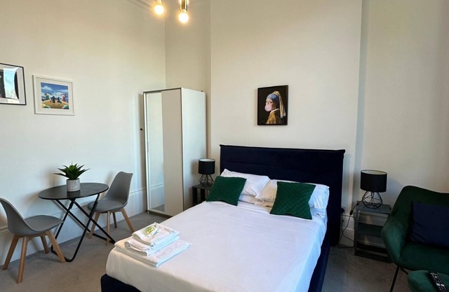 Kush, your slice of Camden!