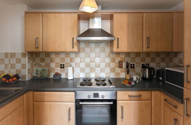 KVM - Peacock Apartment