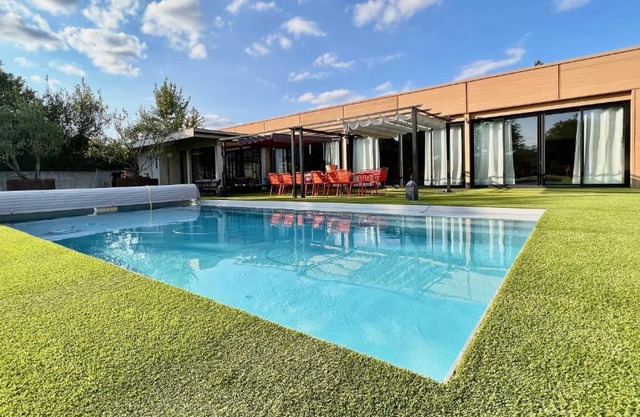 L'atelier Insolite - Piscine chauffée