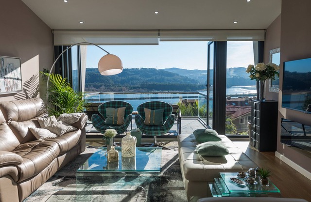 L'encis triplex-Apartment-Luxury-Ocean view-Whirlpool bath