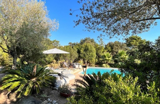 Luxurious Villa with sea view between the beaches of Saint Cyprien and Pinarello