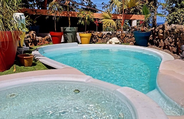 L'idylle, Jacuzzi Privatif, Idéale Pour les Amoureux