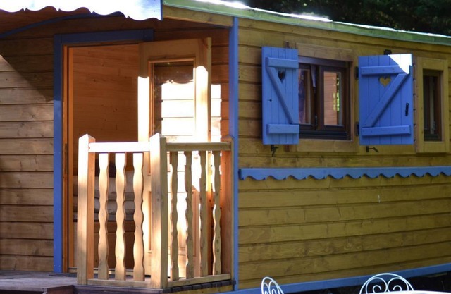 L'Orangerie du Moulin/Campanule Caravan