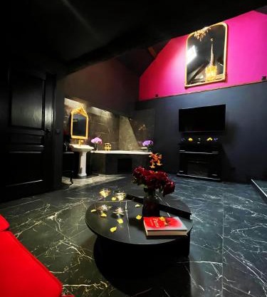 L'Orchidarium, maison élégante et romantique à Flagy - Loveroom en duplex