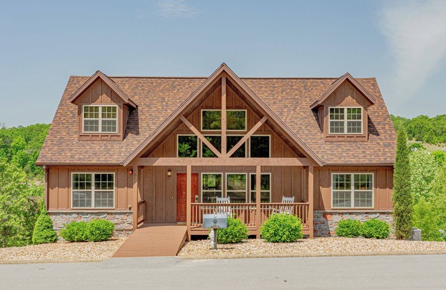 L137, 4Br Fox Hollow Cabin, Near Lake, Great Location