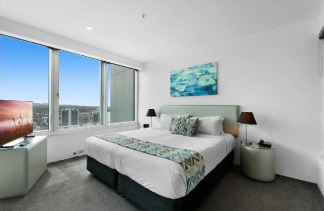 L36 Skyline view Lux and Modern APT at Q1 Resort 2BR 1B 1C