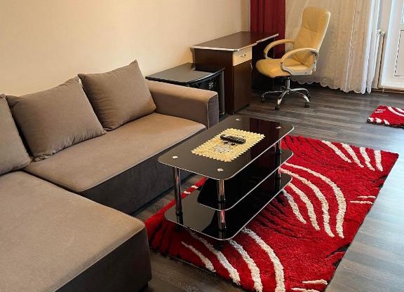 LA ALIS SI RAISA! Apartament cu 2 camere!