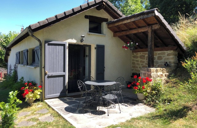 LA BERGERIE - Les Pierres du Chomeil - SWIMMING POOL