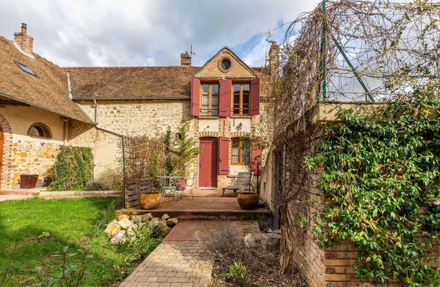 La Bourguignonne - Jolie maisonnette avec terrasse