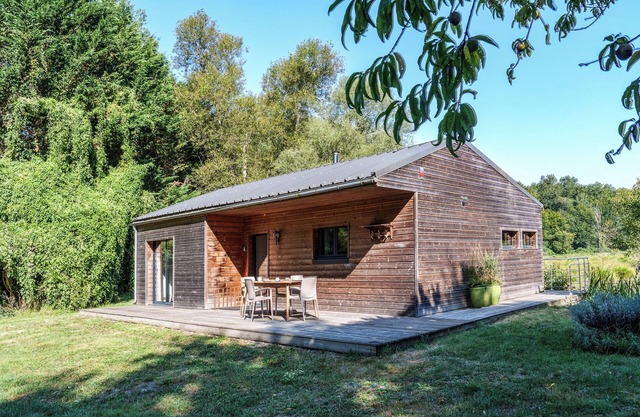 La Cabane du Pont du Douet