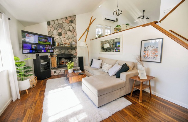 La Casa Alta/Cozy mountain cabin with HOT TUB