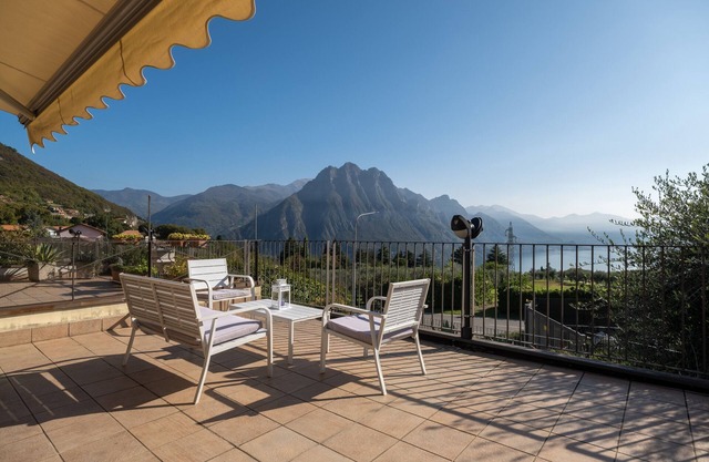 La casa di Sarah - Two Bedroom Apartment, Sleeps 5