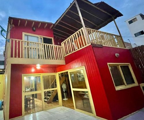 La Casa Roja Cerro Azul