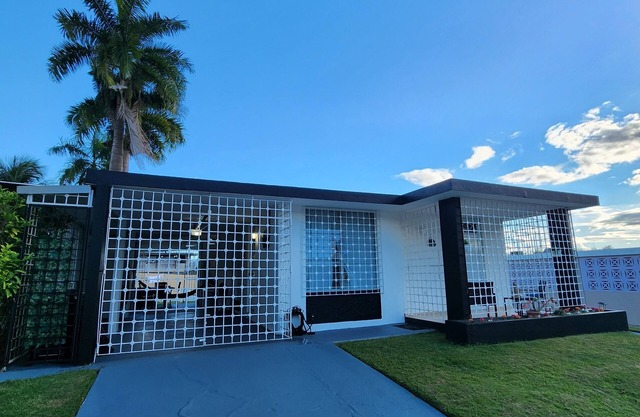 La Casita de Bayamon Perfect Location 25 mins from San Juan or all great spots.