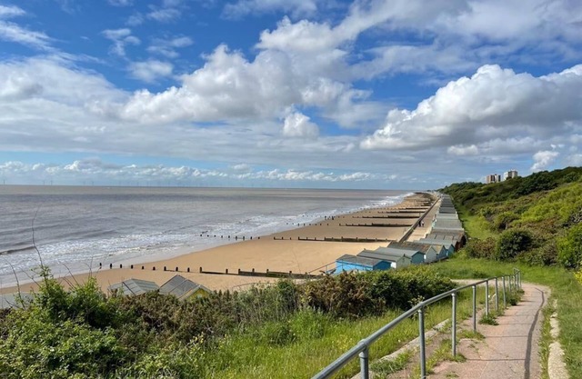 La Casita- Modern 3/4 Bed house - close to Frinton beach and shops