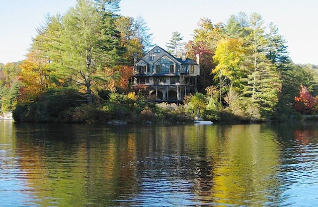 La Chatelaine, BEAUTIFUL LAKEFRONT FRENCH CHATEAU IN HIGHLANDS, NC