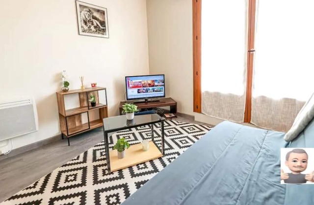 La Dolce Vita Studio Cosy Avec Balcon Wifi Fibre