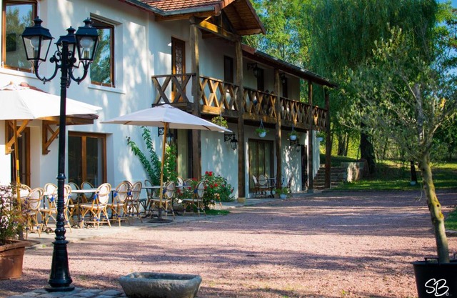 La Ferme aux Biches