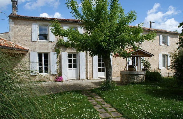 La Fermette, gite for 10 people near La Rochelle