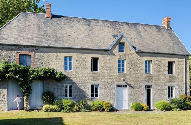 La Ferreterie - family home - 18th century farmhouse 2 to 12 people