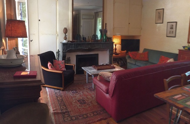 La Grande Peyriere - 2 CH - Large wooded prop - Swim. pool - In the countryside