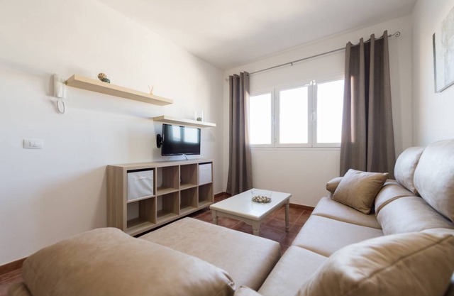 La Madera 1B Urban Home Near the Airport Wifi