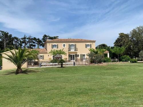 LA MAISON DES PAPILLONS VILLA DE CHARME ALPILLES