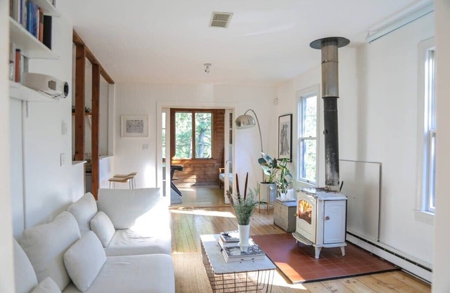 La Maison - Stylish Schoolhouse near Hudson