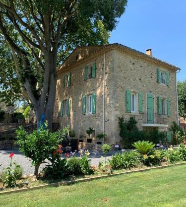 La Mouline Domaine privé pour séjour en famille ou entre amis en toute intimité