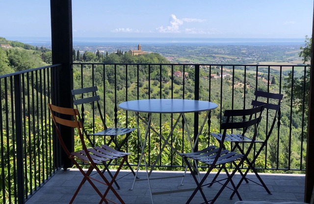 La Nocciola - Villa with private pool in Montefiore Conca, Emilia-Romagna