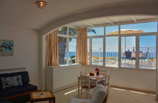 La Perla - Bungalowanlage DIRECTLY by the sea