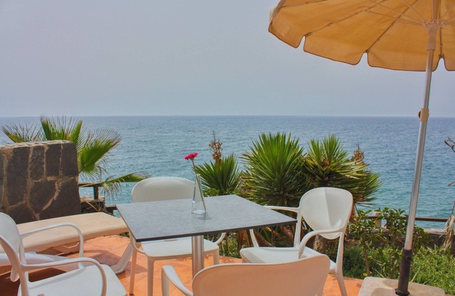 La Perla - Bungalowanlage DIRECTLY by the sea