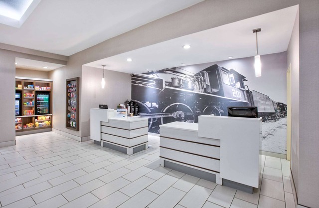 La Quinta Inn & Suites by Wyndham Palestine