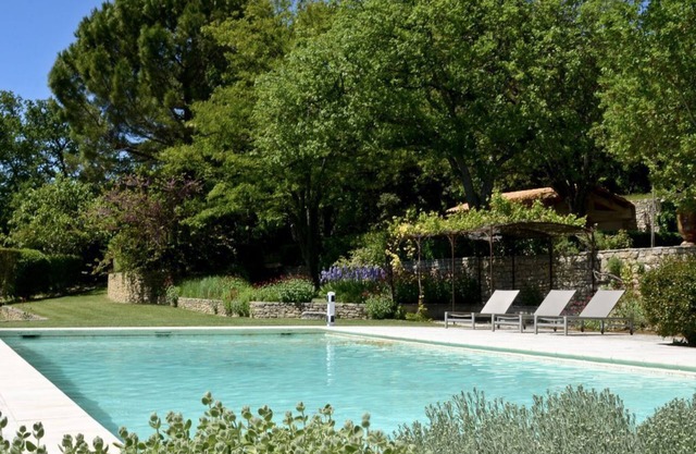 La Rourette: spacious house, breathtaking views, large pool